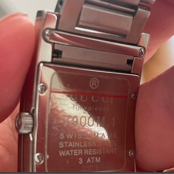 Gucci watch good condition - Picture 6 of 6